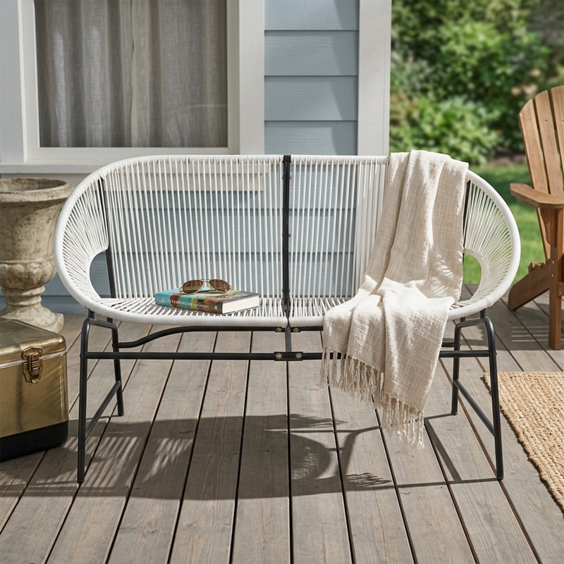 White Wicker Love Seat with Ir - đánh giá và giá Outdoor Furniture Iron